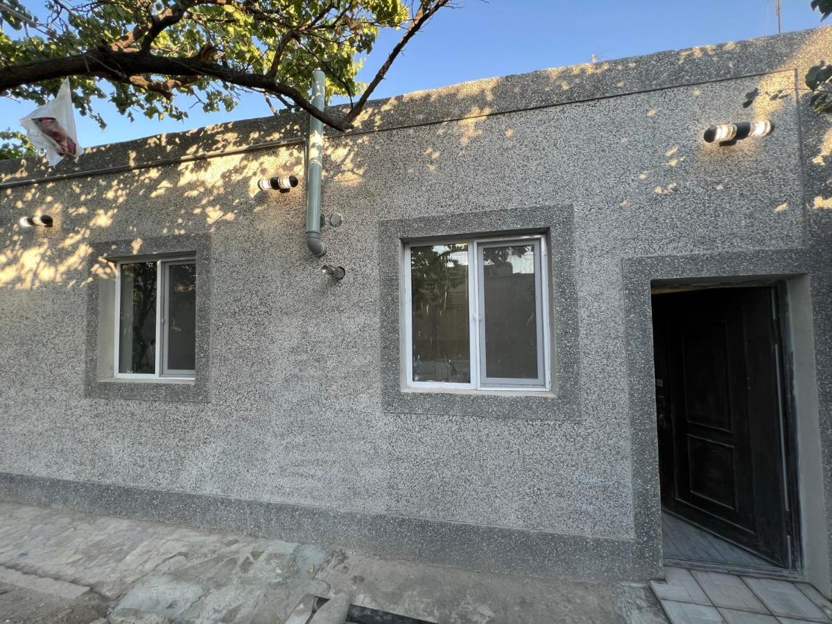 Sunny Garden Guest House Ereván Exterior foto
